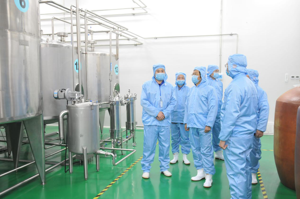 中國(guó)生物發(fā)酵協(xié)會(huì)酵素分會(huì)領(lǐng)導(dǎo)蒞臨我公司指導(dǎo)，共話(huà)生物科技新未來(lái)